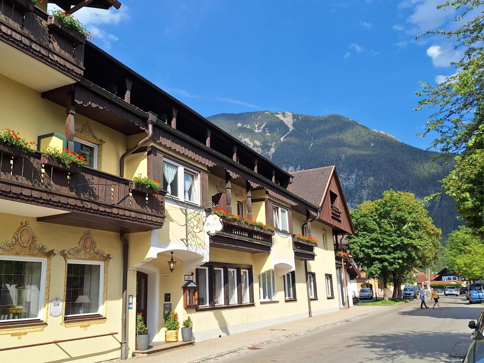 Hotel Gasthof Alter Wirt Farchant Extérieur photo
