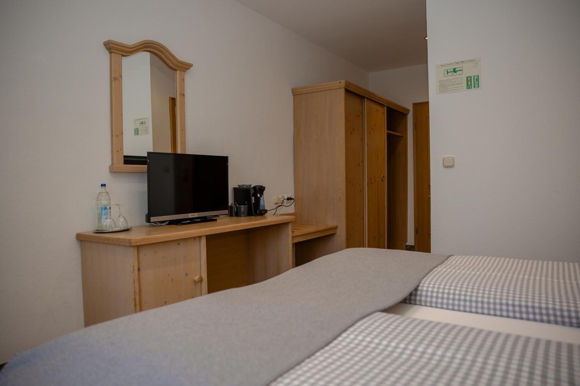 Hotel Gasthof Alter Wirt Farchant Extérieur photo